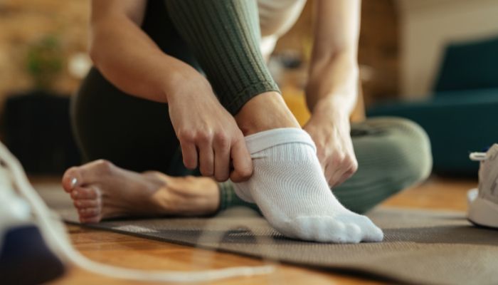 Sweating Foot Do Your Feet Sweat in Winters: Easy Methods to Find Relief